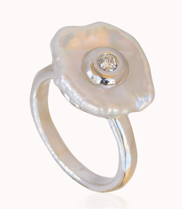 Opal Pearl With Diamond Ring