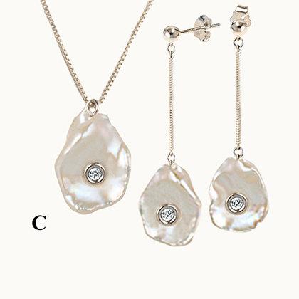 Ocean Set Mother of Pearl With Diamonds